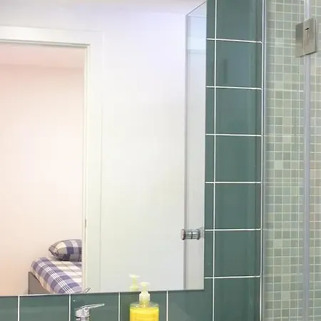 Traditional Madragoa דירה